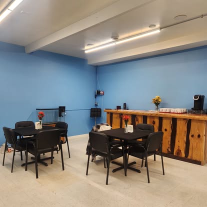Comfortable dining area with tables and chairs